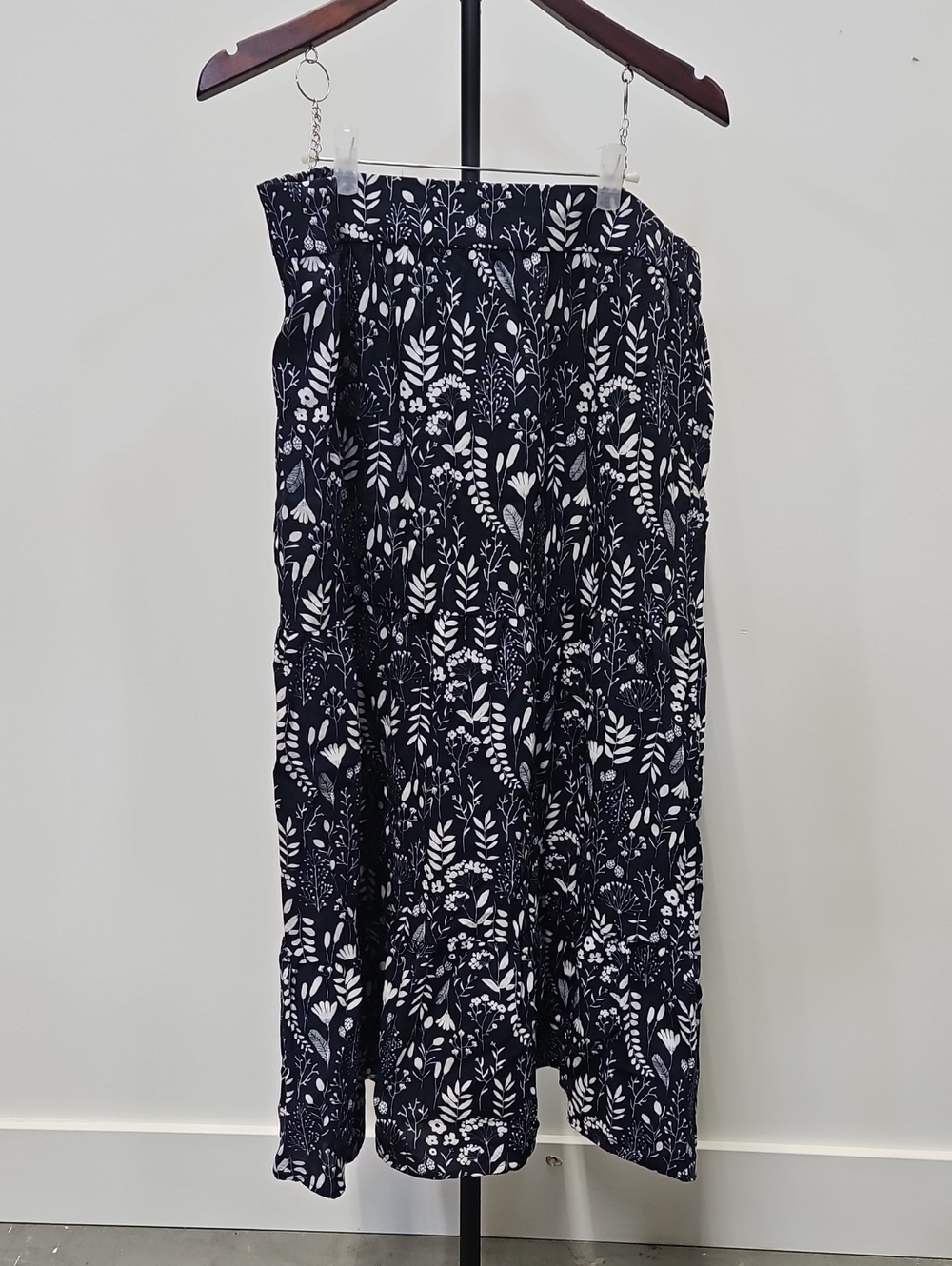 Women’s Navy Floral Maxi Skirt - Classic Comfort
